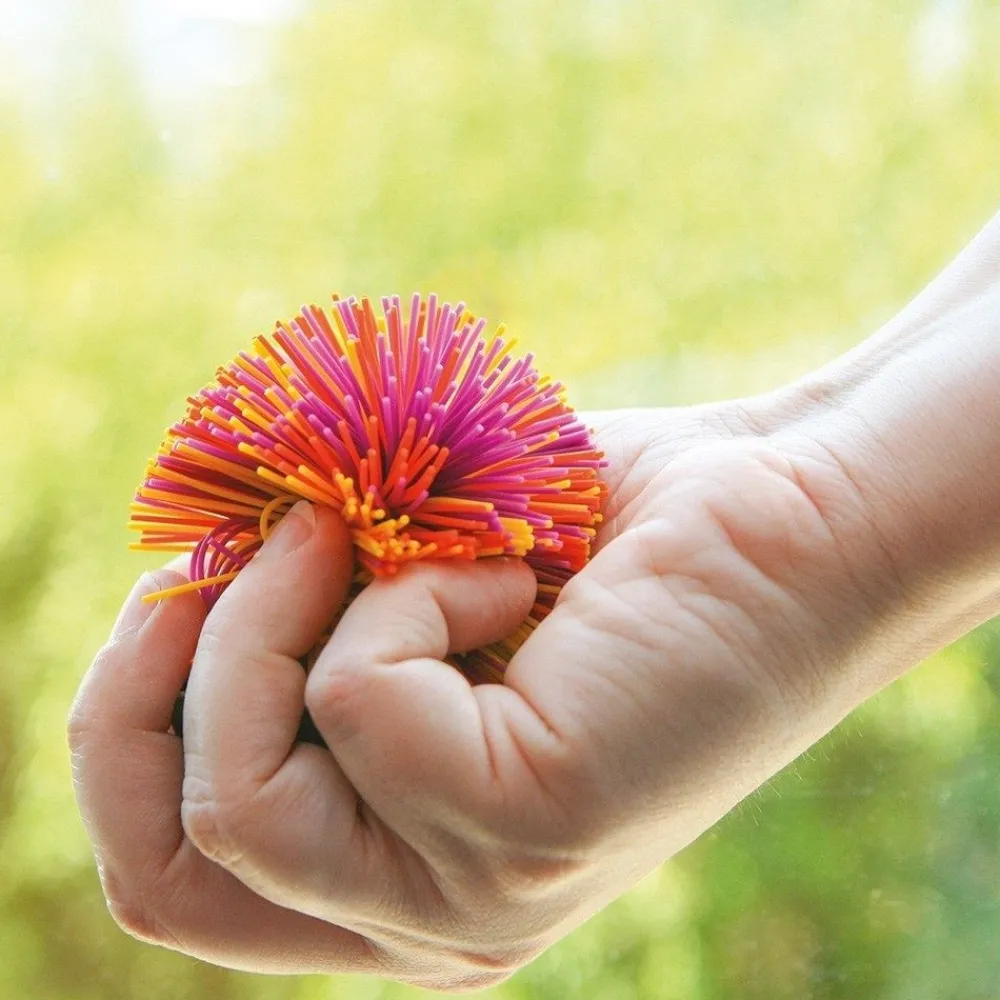 HOPTOYS Stimulation Sensorielle*Balle Pompon