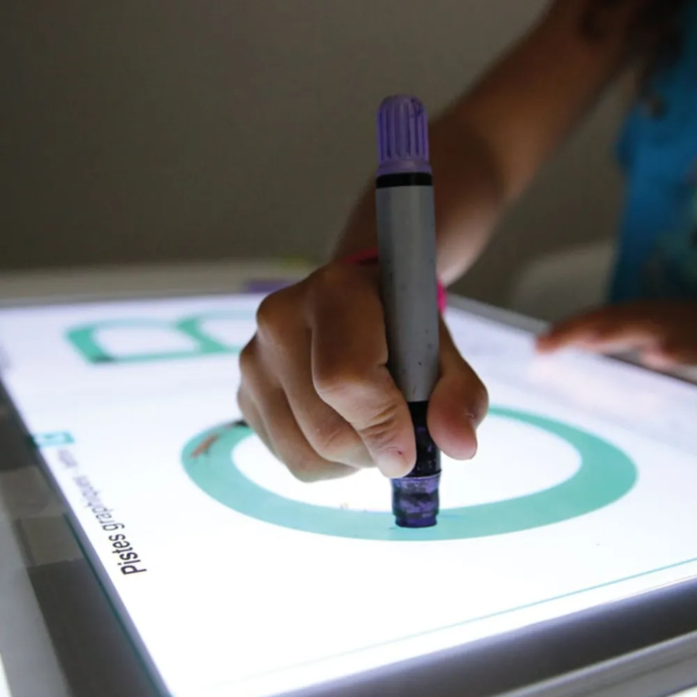 HOPTOYS Produits Lumineux Et Contrastes*La Table Lumineuse Tickit